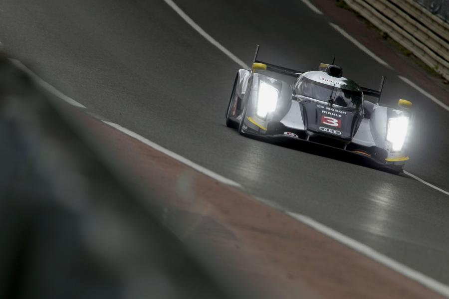  Audi R18 TDI Ultra Le Mans 24hr 2011 года  (фото 80 из 108)
